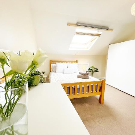 5 Bedroom, Sleeps 9 - Base To Explore Liverpool And Beyond Ліверпуль Екстер'єр фото
