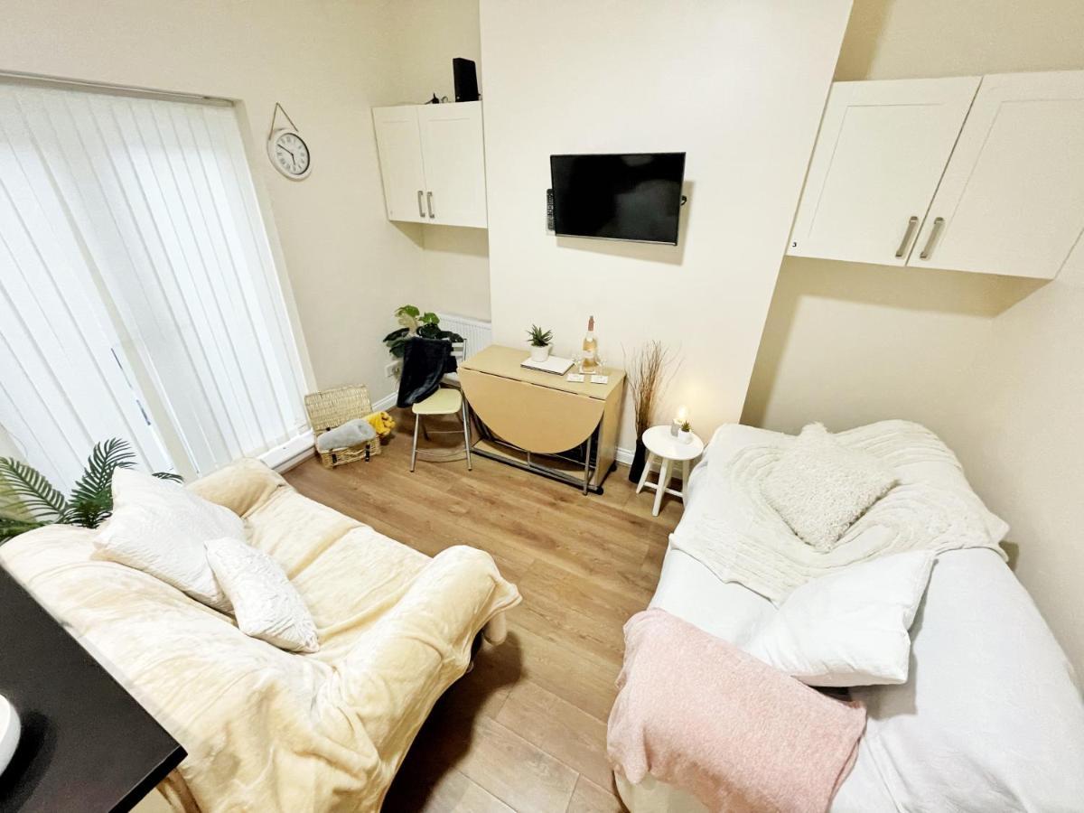 5 Bedroom, Sleeps 9 - Base To Explore Liverpool And Beyond Ліверпуль Екстер'єр фото